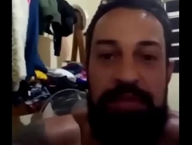 CARA HETERO SE EXIBINDO NA CAM porn hot gay indian
