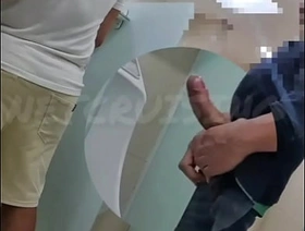 VENDO ESSE BANHEIRÃO DA VONTADE DE VOLTAR A FAZER DIÁRIO DE BANHEIRÂO gay singapore porn twitter