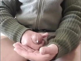 belle branlette, grosse éjaculation, léchage de sperm. korean massage gay porn