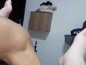 Pedreiros Gostam de Rabão Parte 3 3 (COMPLETO NO XVIDEOS RED) passei pela obra e o pedreiro assobiou e disse que eu tinha um rabão e me chamou pra ir no motel de noite - Fernando Devil singapore gay sex porn