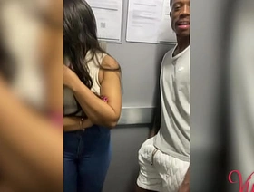 Chamei o negão Hyoran Carvalho pra comer minha esposa mas no fim sobrou tudo pra mim. korean gay porn abs