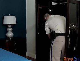 Unconcerned cop gets sucked and move in reverse fucks hot Unconcerned gym porn
