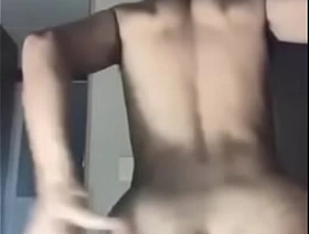 Alex se ante su culito peludo korean gay porn new