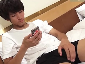サッカーや野球を経験しているスポーツ系スリ筋巨根男子のホテルオナニー♪ gay porn chinese fuck
