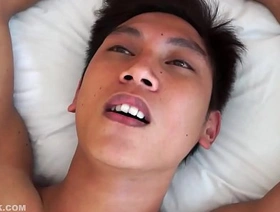 Kinky Boys Vahn and Rave Bareback japan gay porn office