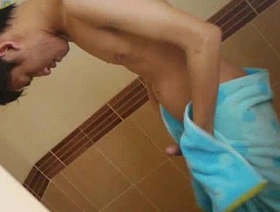 Amazing Hot Shower gay porn cowok indonesia