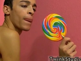 Video sex boy young gay asia Dustin Cooper is trying to get some hot asian gay porn