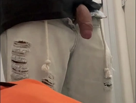 Banheirao no shopping public korean gay porn hunk