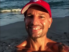 BEACH BODY LIFEGUARD PORNSTAR chinese gay group porn