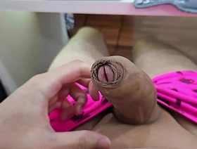 NOVINHO DOTADO CAIU NA NET BATENDO UMA PUNHETA chinese twink gay porn