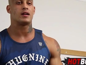 Fodendo o cu do novinho safado gay porn japan school