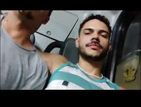 Putaria no banheiro e no ônibus gay malaysia porn pipe