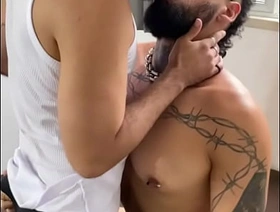 Fiz o puto engasgar e depois arrombei o cuzinho dele - Assista completo (RED) singapore gay porn twitter