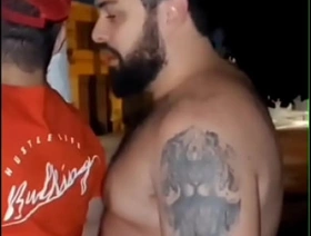 MR.BUMBUM BOTANDO FOGO NO PARQUINHO. korean gay bdsm porn