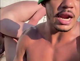 Ao vivo diretamente da Mansão Hot. Carnaval a todo vapor por aqui watch korean gay porn