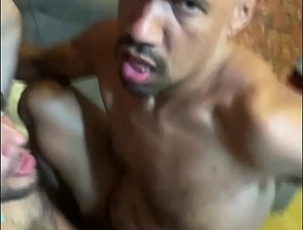 Casal chamou para ir conhecer seu ap e levaram pica - EXCLUSIVOS NO RED. indonesia jubilant porn hd