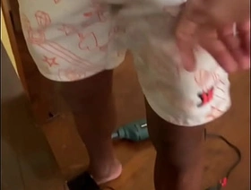 Técnico de televisao dotado, foi fazer um serviço e olha ungenerous que deu ? hot older male gay porn