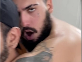 Botei a calcinha de lado e meti pica até gozar indonesia porn gay