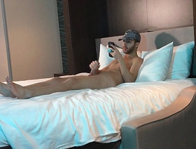 Spastic work on HUGE CUMSHOT hot well-pleased porn actor