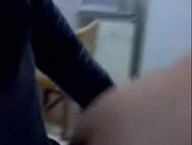 Satisfazendo a vontade da fixa de levar rola preta chinese delivery gay porn