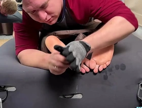 Bear Daddy Matt Wraps Sub Ryder And Tickles His Bare Hands korean detached porn good-looking