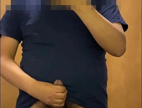 Mi amante me envia video masturbandose y golpeando su verga peluda chinese gay hot porn