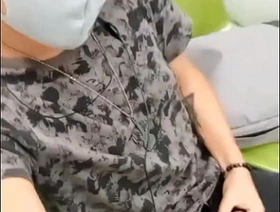 Joven exhibicionista en el vagón del metro en CDMX japan gay porn boyfriendtv