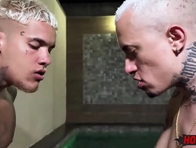 Fodendo o cu do safado! hot brother gay porn