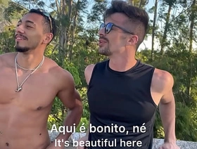 Conheci meu vizinho novo gostoso e levei para meu o apartamento. hot gay black teen porn