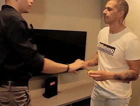 Pedreiro Bom de Serviço hot gay step confrere porn