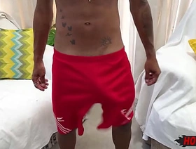 Baiano pirocudo batendo uma punheta gostosa! hot gay tube porn