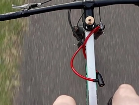 Isso acontece quando eu saio pedalar com tesão video porn unconcerned thailand