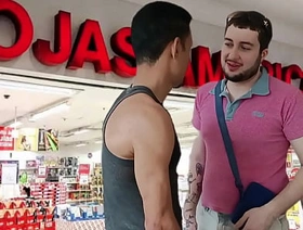 Flagrei o puto roubando chocolate na loja e teve que dá algo em troca pra eu não chamar o segurança filme completo not much Peppery gay muscle porn hot