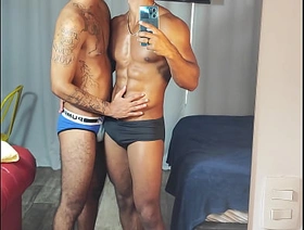 Transando com o novinho que conheci no app japan massage porn gay