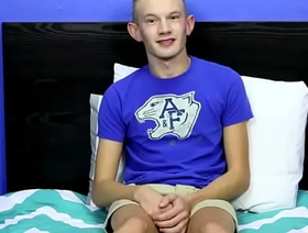 Trey Ryan Sharing And Akin Scalding Opportunity Using His Toy video porn korean jubilant