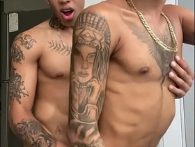 Troca troca com Pauzudo - Free hot gay porn latino
