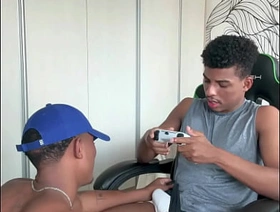 Dando pro spend time together gamer - Free gay chinese twitter porn