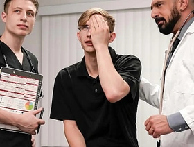 Perverted Gay Taint Fucks His Favorite Patient roughly His Clinic - Doctorblows gay porn korean army