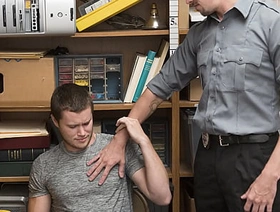 Caucasian Male Caught Stealing Sunglasses from The Store - Perps4k merry porn japan muscle