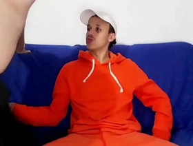 Novinho Dotado de 22cm Arregaça o Rabo do Gordinho - Parte 1 (COMPLETO NO XVIDEOS RED) Pegação com magrinho chaser com pau de 22cm e sexo bareback brasileiro twink e chubby koudai japan detached porn