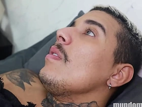 Antes de ir trabalhar, uma foda pra melhorar  dia! gay massage chinese porn