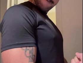 CHEGUEI DA ACADEMIA SUADO, VEM TOMAR BANHO COMIGO hot indian gay porn videos