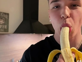 Elite - Justin Skye taiwan daddy gay porn