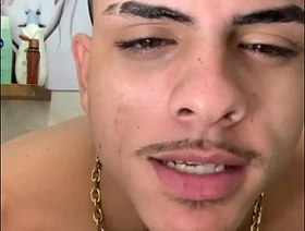 Gozando gostoso not any chuveiro! gay porn chinese slumber