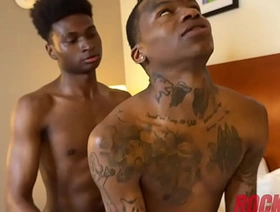 Cute Twink Fucks Another Cute Twink with a Big Dig up japan gay porn xhamster