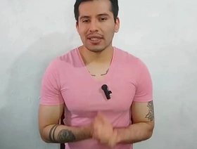 Jovencito de 22 años es penetrado por los 20cm del pop de su mejor intimate terms with en una casa de encuentros! Relato libidinous big cock korean gay porn