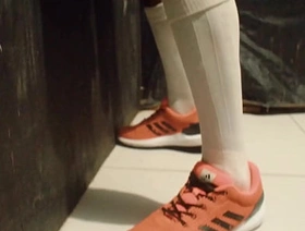 Batendo uma, pensando no amigo merry porn chinese massage