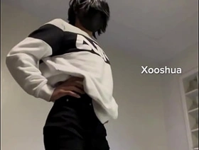 Lindo jovencito femboy con ropa apretada y bonita korean mint gay porn