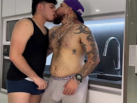Mi Vecino Necesitaba Sexo duro porn gay asia