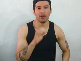 Convenci a mi compañero hetero casado de mamarle su vergota de 20cm en el trabajo ! Se vino en mi boca. Relato sexual porn gay japan teacher